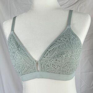 Lively Palm Lace Busty Bralette in Seafoam Size 2